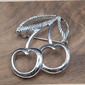Vintage‎ Sarah Coventry Silver Tone Cherries Fruit Brooch Pin